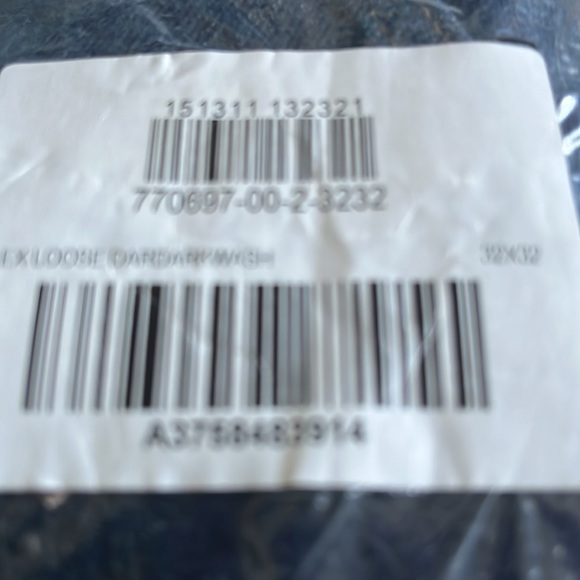 Old Navy loose , built in tough, built in flex - Picture 14 of 16